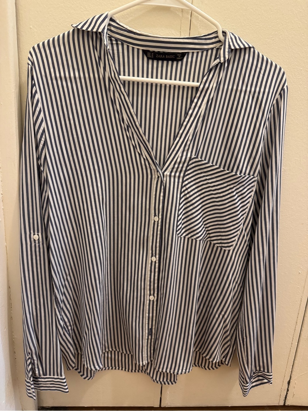 Zara women‘s Blue and White Striped Button-Up Shirt